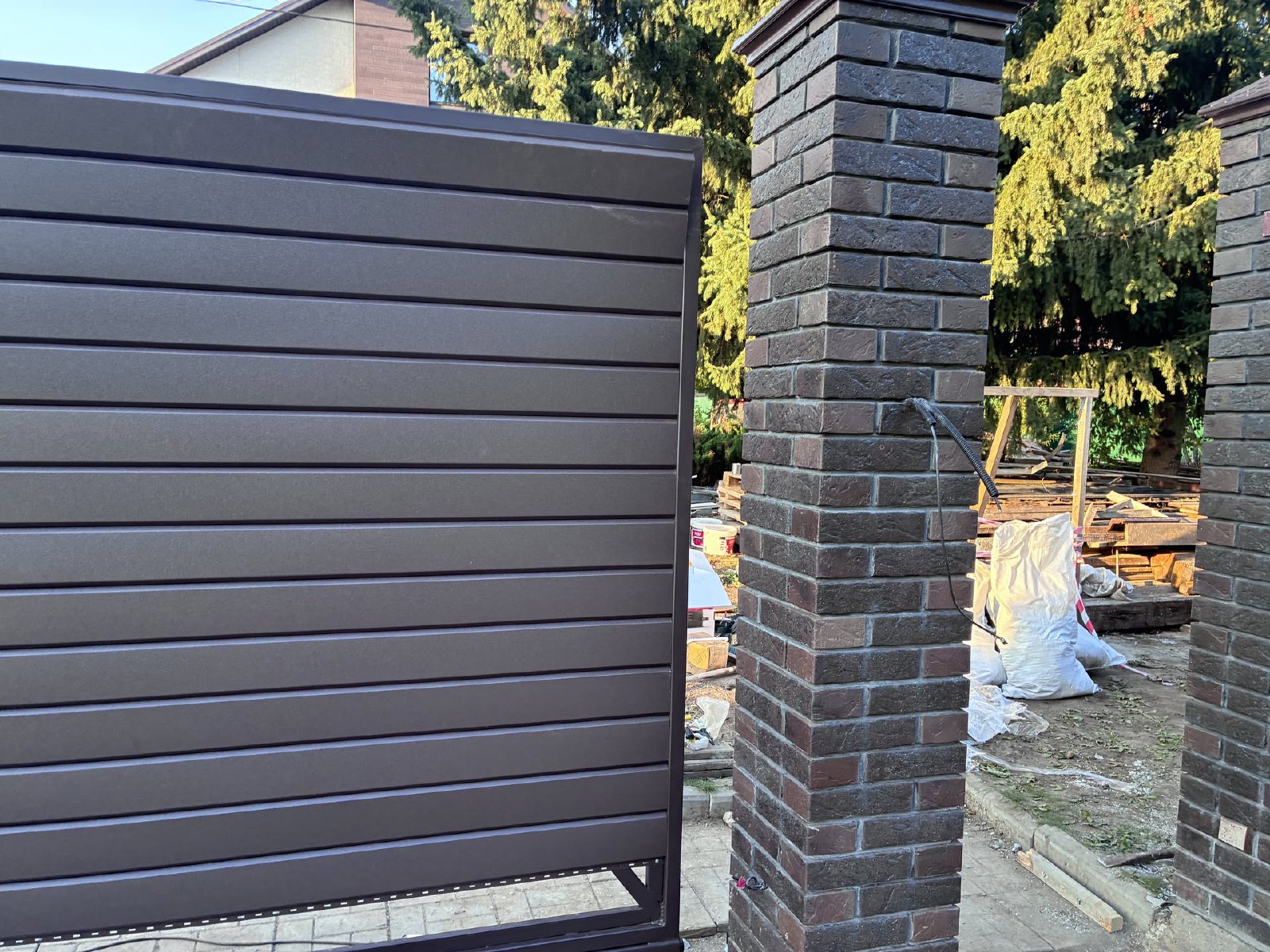 photos/02.jpg